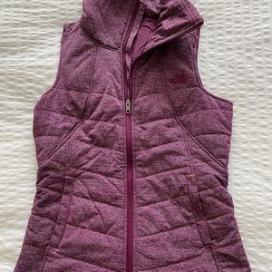 THE NORTH FACE WOMENS VEST PURPLE